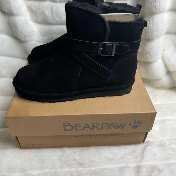 NWT BEARPAW Emersyn Suede black Ankle Boots with Never wet Technology  S… - Picture 1 of 9
